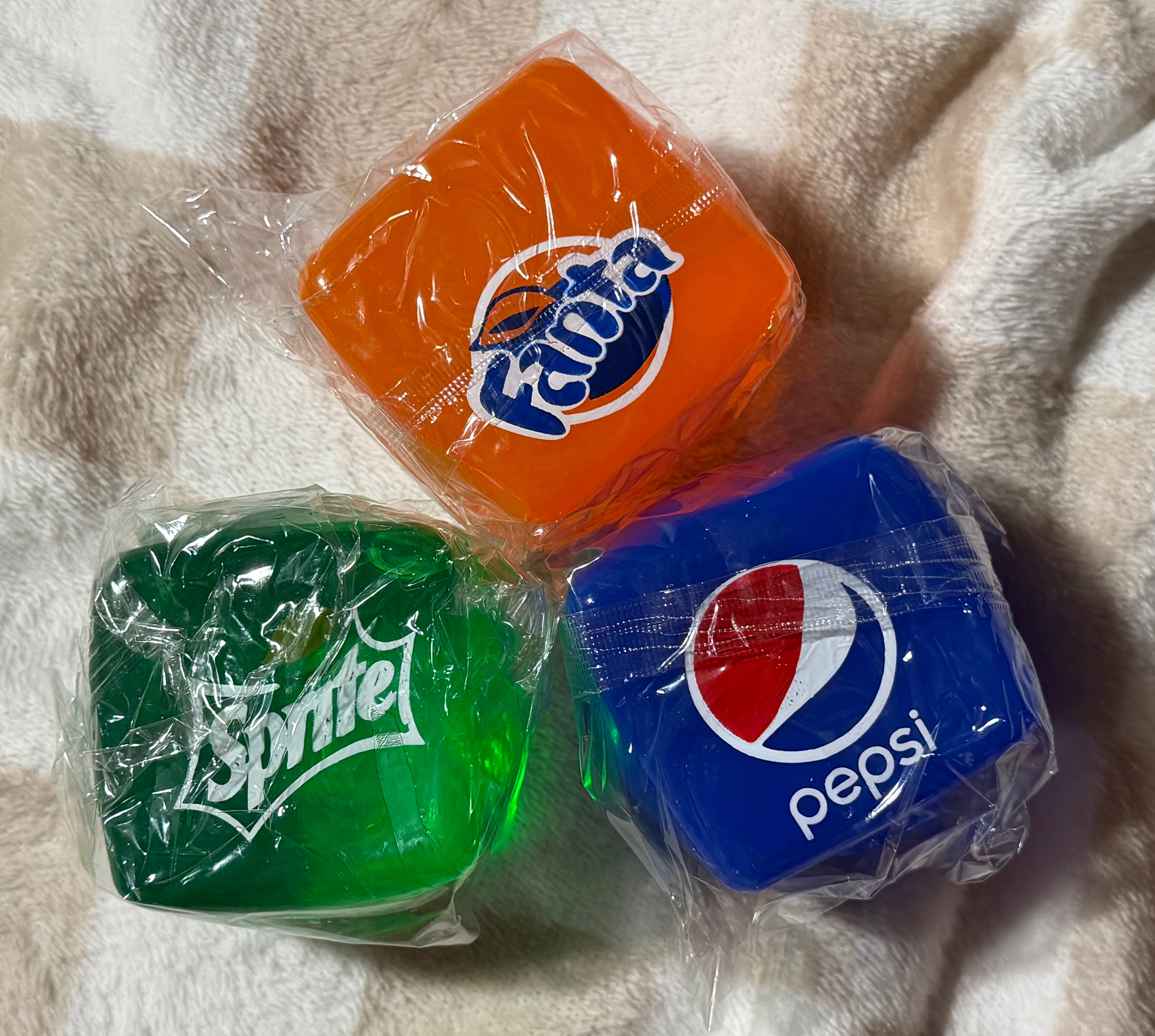 Drink NeeDoh Cubes