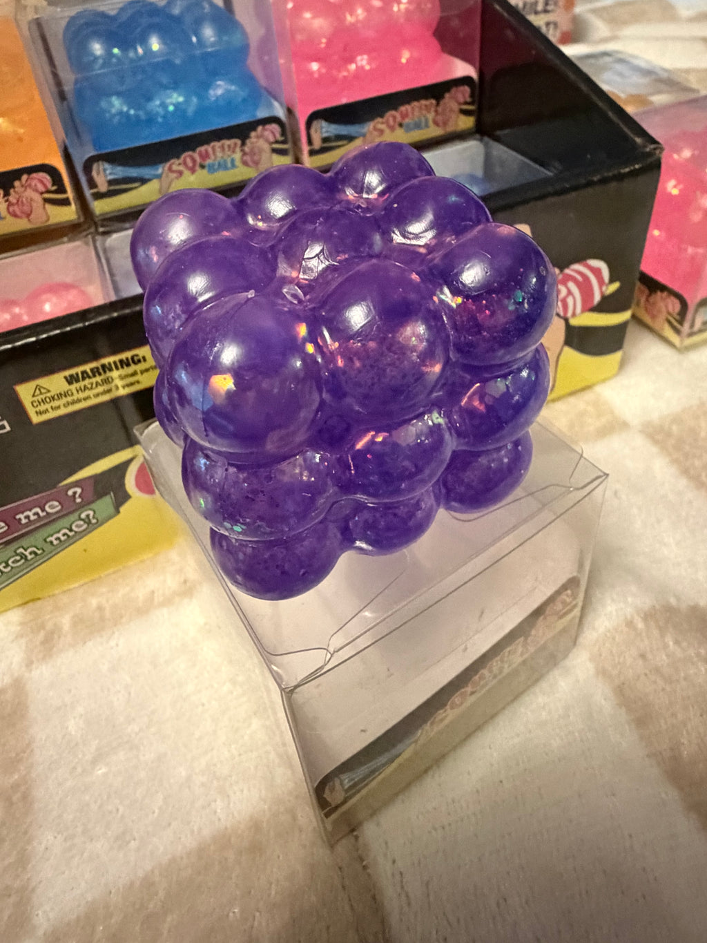 Bubble Cube Squishy (10/10)